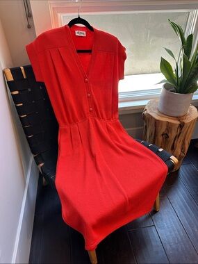 St John 80s Vintage Knit Red Dress